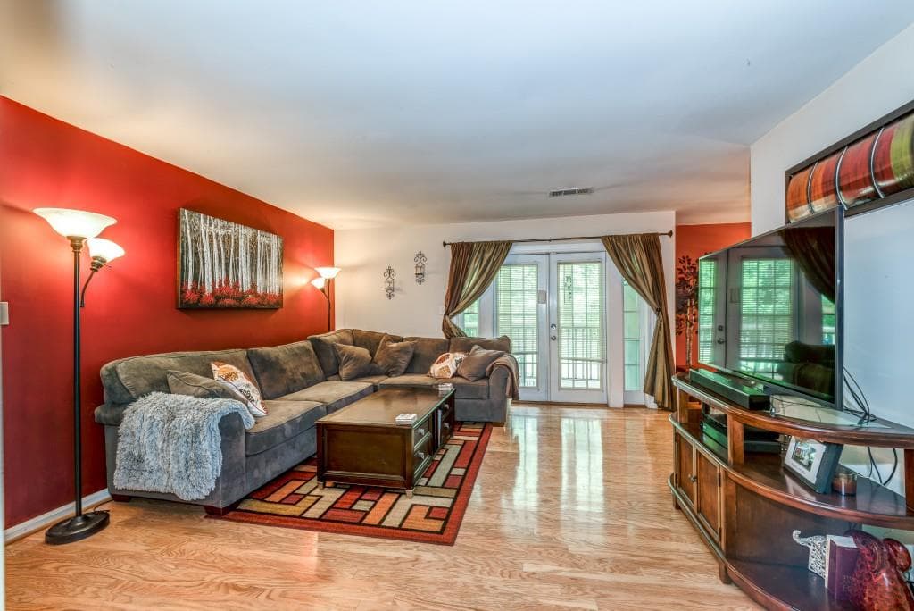2 bedroom, 1,060 sq ft condominium sold at 1445 Monroe Drive C32, Atlanta, GA 30324