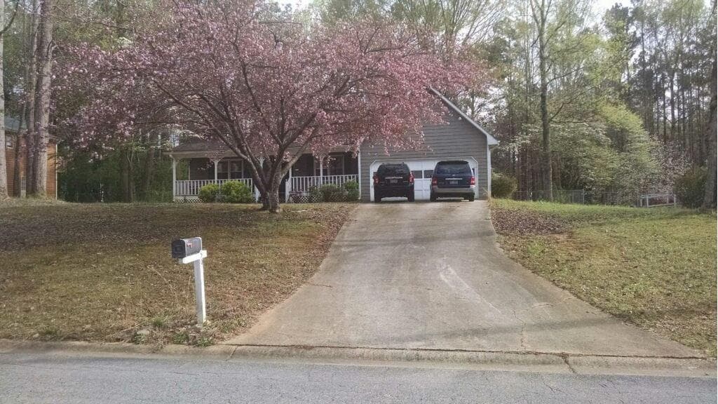 159 Harris Oaks, Dallas, GA 30157 — most recent listing photo