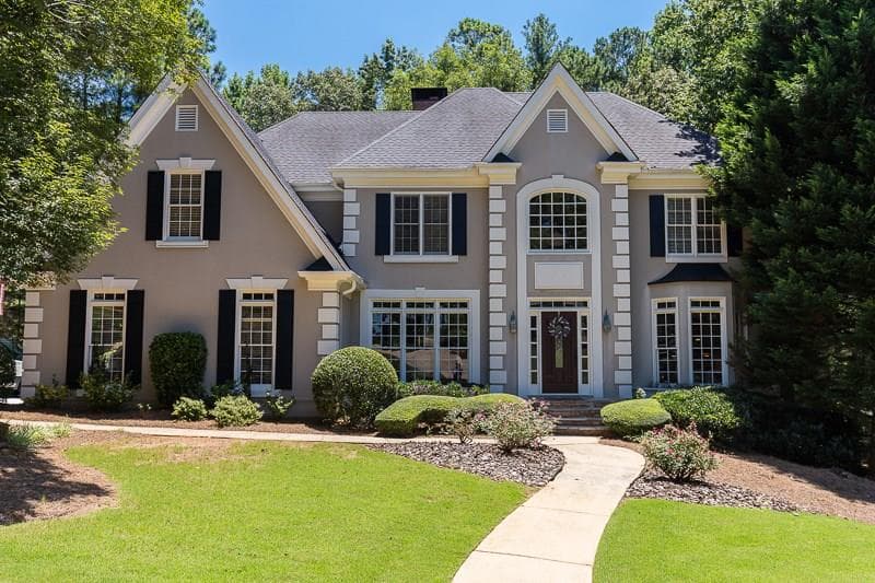 4 bedroom, 5,200 sq ft single family residence sold at 2525 Club Walk Trace, Alpharetta, GA 30022