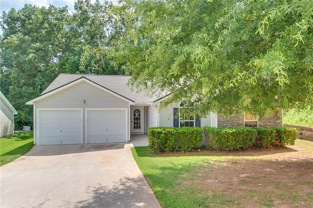 2975 Highland Hill Parkway, Douglasville, GA 30135 — most recent listing photo