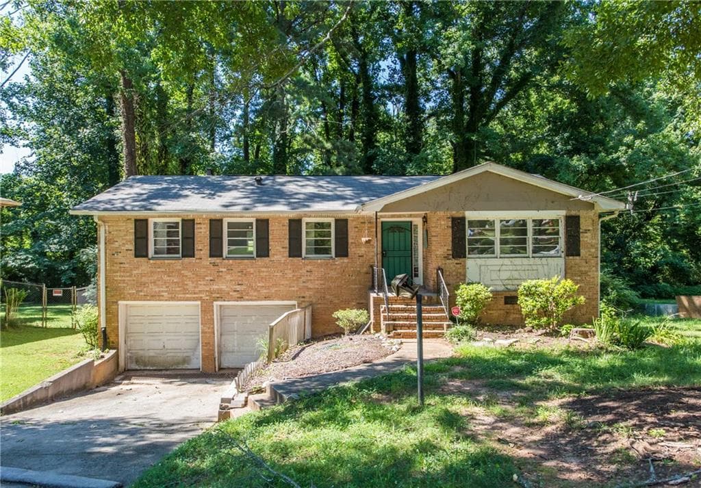 4 bedroom, 1,436 sq ft single family residence sold at 1869 Rollingwood Drive, Atlanta, GA 30316