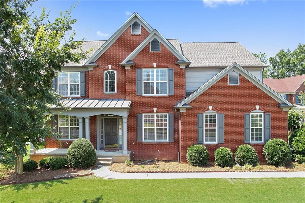6 bedroom, 3,700 sq ft single family residence sold at 225 Thamesmar Lane, Johns Creek, GA 30024