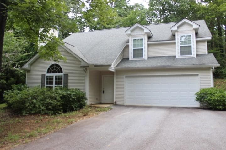 3271 Shuler Road, Gainesville, GA 30506 — most recent listing photo