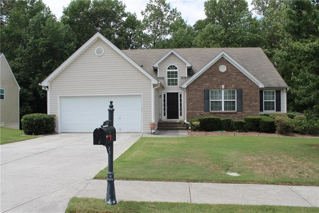 3 bedroom, 1,912 sq ft single family residence sold at 1628 Cordillo Court, Dacula, GA 30019 — photo 1 of 1