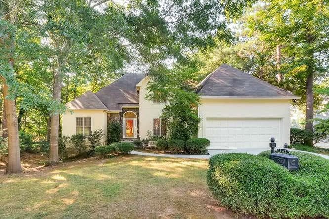 4 bedroom single family residence sold at 542 Cross Creek Point, Stone Mountain, GA 30087