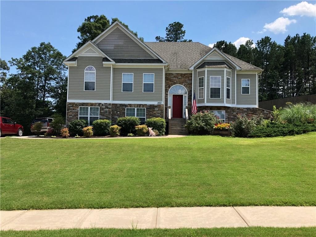1421 White Oak Trace, Loganville, GA 30052 — most recent listing photo