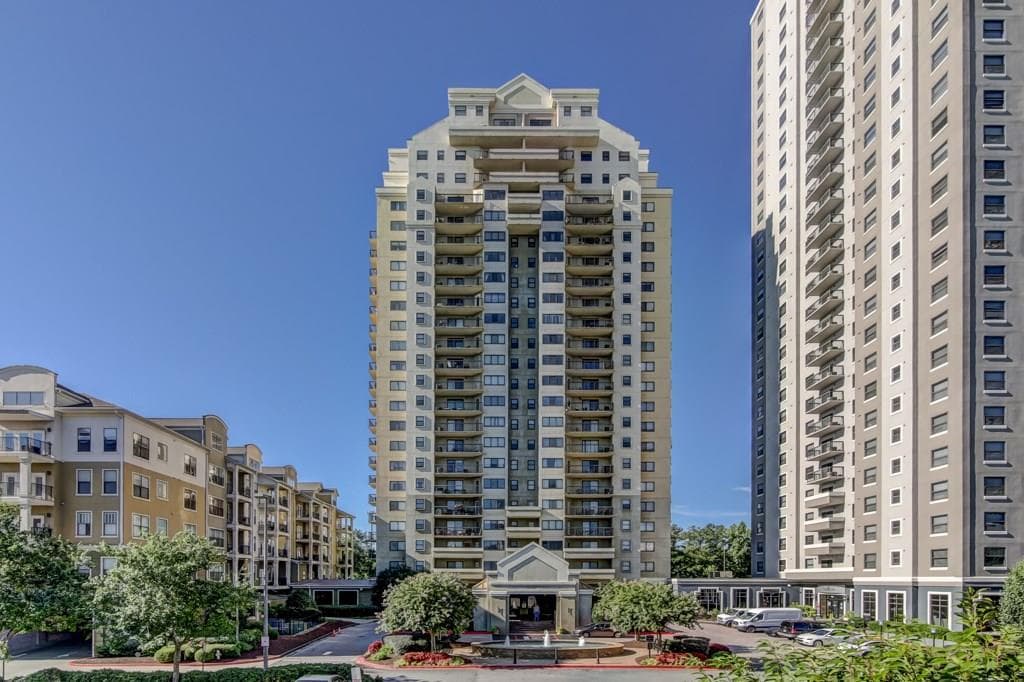 795 Hammond Drive 406, Sandy Springs, GA 30328 — most recent listing photo