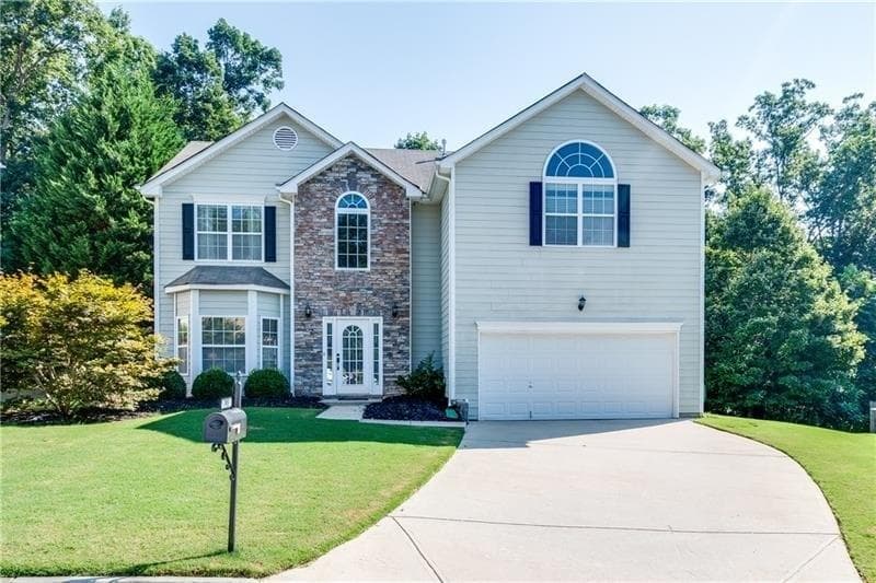745 Moonlight Way, Suwanee, GA 30024 — most recent listing photo