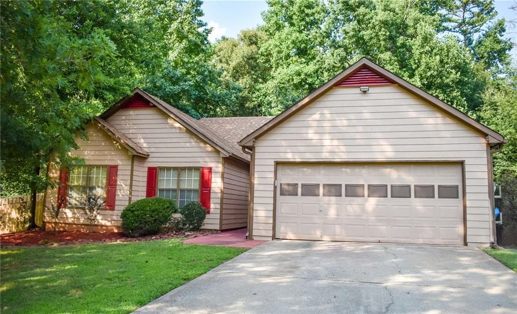 680 Flintlock Drive, Dacula, GA 30019 — most recent listing photo