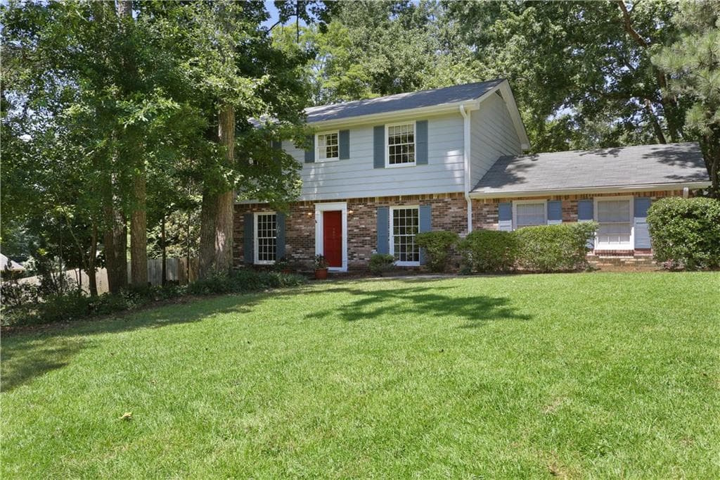 2887 Rosemont Drive, Lawrenceville, GA 30044 — most recent listing photo