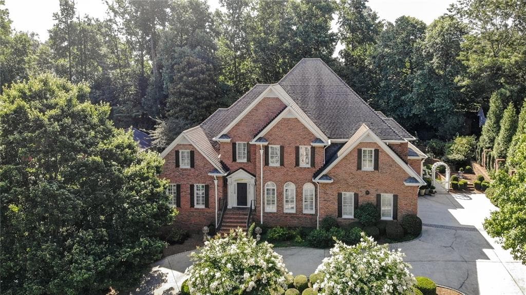 4 bedroom, 5,342 sq ft single family residence sold at 2069 Asgard Court, Atlanta, GA 30345