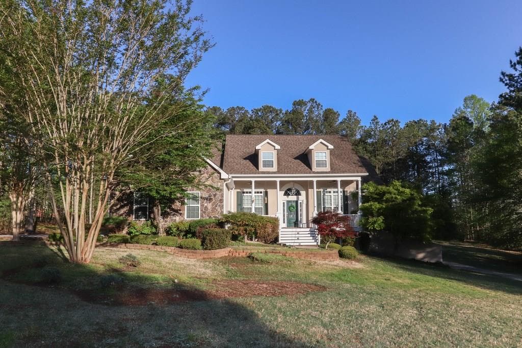 186 ENCLAVE Lane, Newnan, GA 30263 — most recent listing photo