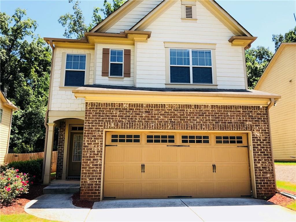 4 bedroom, 2,001 sq ft single family residence sold at 2328 Brynfield Cove, Suwanee, GA 30024
