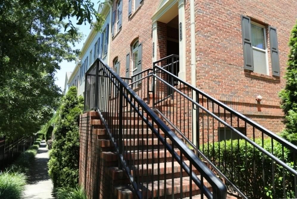 2 bedroom, 1,568 sq ft condominium sold at 6462 CHARIOT Street 16, Atlanta, GA 30328
