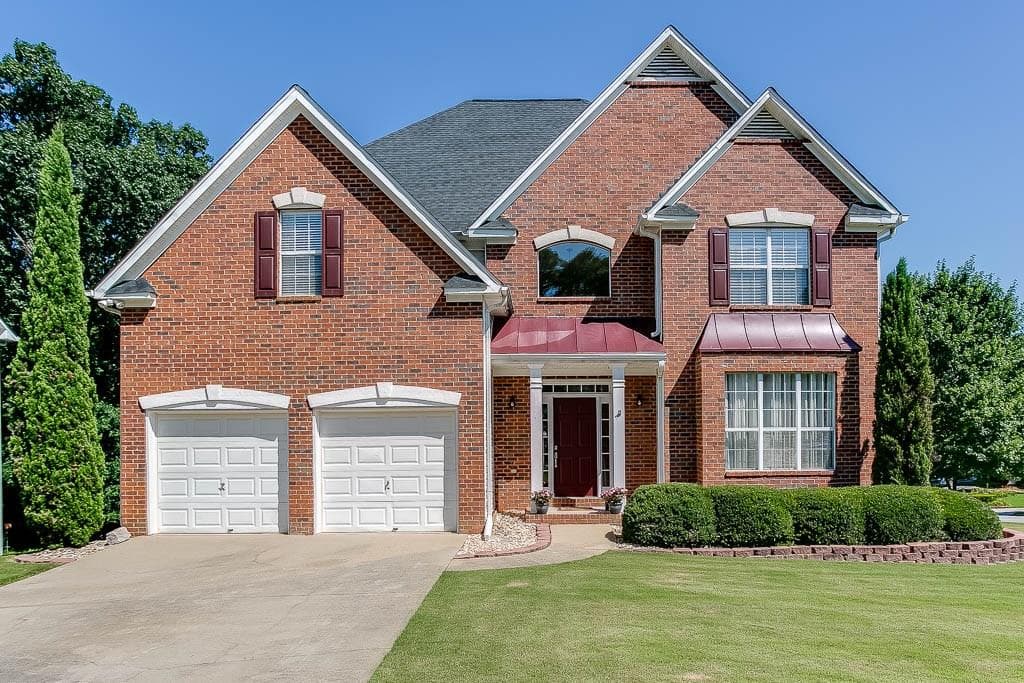 6 bedroom, 4,060 sq ft single family residence sold at 1695 Russells Pond Lane, Lawrenceville, GA 30043