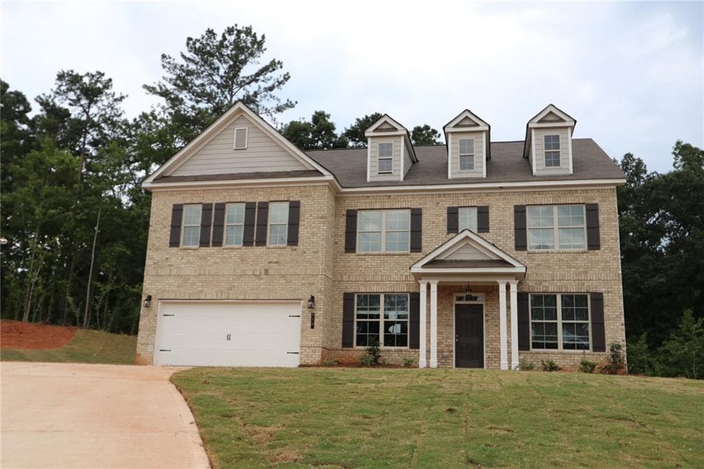 4 bedroom, 3,941 sq ft single family residence sold at 136 Charolais Drive, Mcdonough, GA 30252