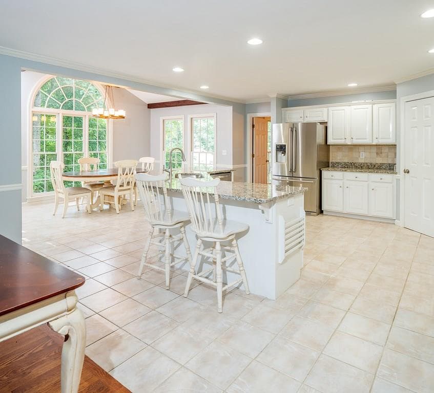 4 bedroom, 4,012 sq ft single family residence sold at 4703 Ageratum Court, Acworth, GA 30102