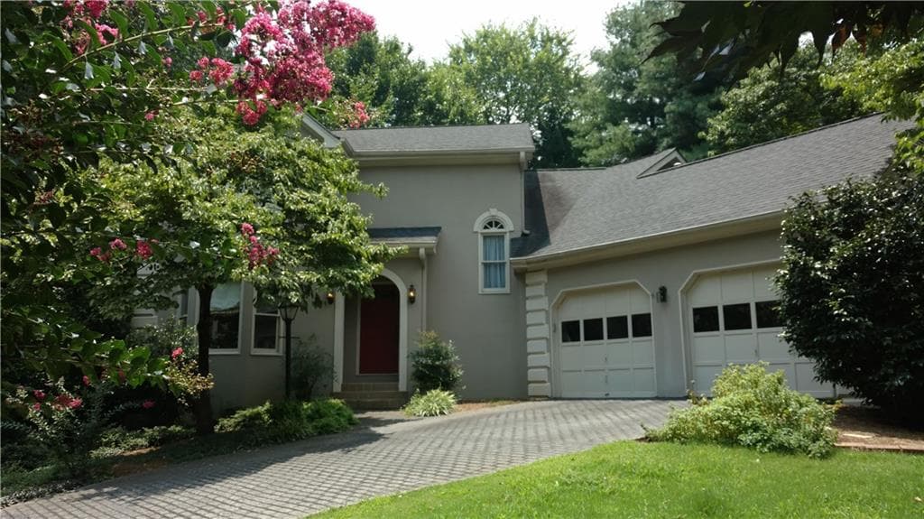 1060 Della Street, Marietta, GA 30067 — most recent listing photo