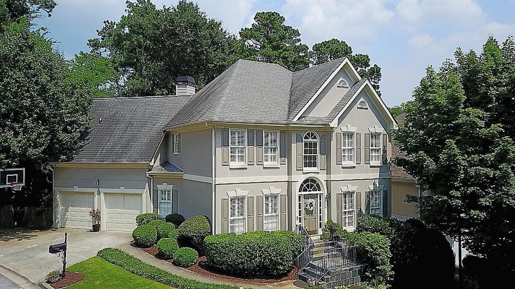 3 bedroom, 2,442 sq ft single family residence sold at 1866 Childers Place, Atlanta, GA 30324