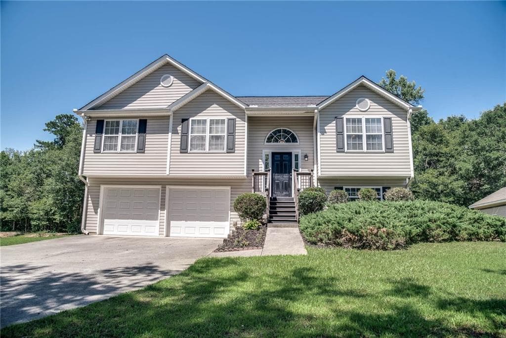 348 Hickory Bluff, Braselton, GA 30517 — most recent listing photo