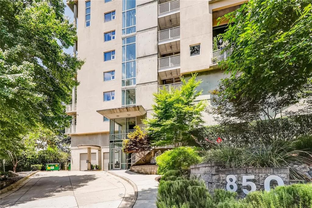 850 Ralph Mcgill Boulevard 11, Atlanta, GA 30306 — most recent listing photo