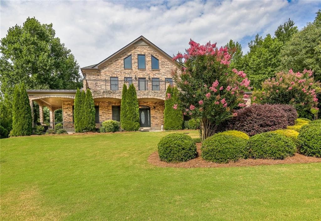 985 Chateau Forest Road, Hoschton, GA 30548 — most recent listing photo