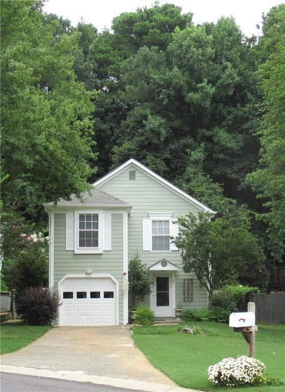 6533 Devonshire Court, Norcross, GA 30093 — most recent listing photo