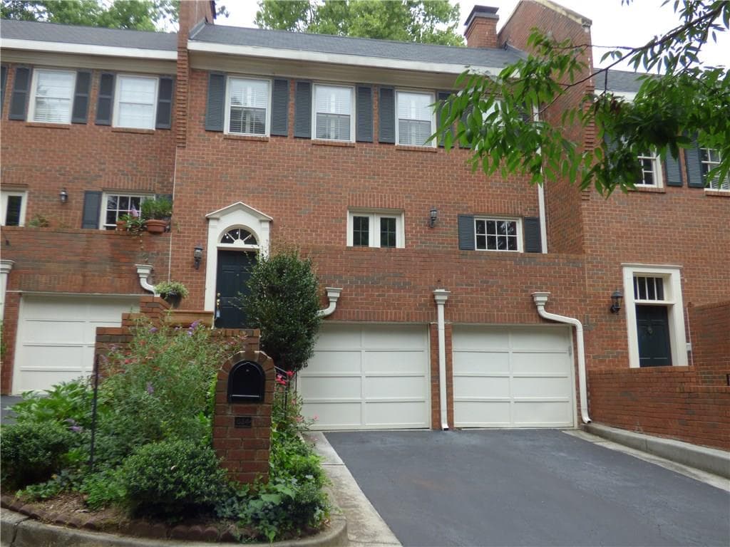 634 JEFFERSON Circle 634, Sandy Springs, GA 30328 — most recent listing photo