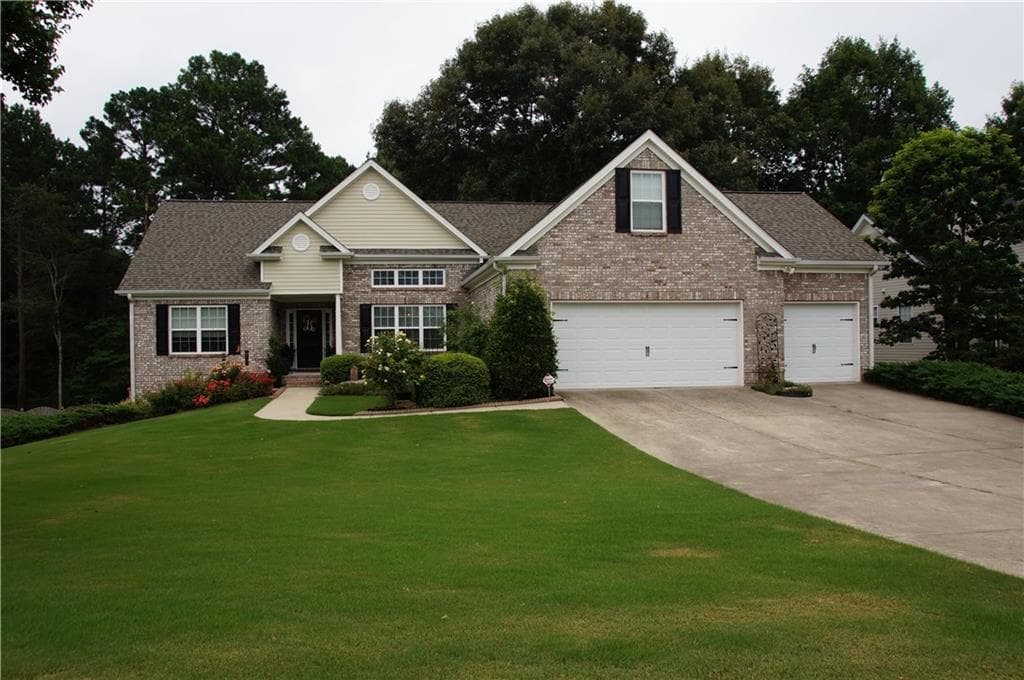 1004 Monticello Drive, Monroe, GA 30655 — most recent listing photo