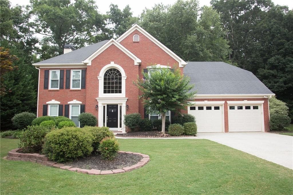 4 bedroom, 2,886 sq ft single family residence sold at 3247 Blackstone Run, Lawrenceville, GA 30043