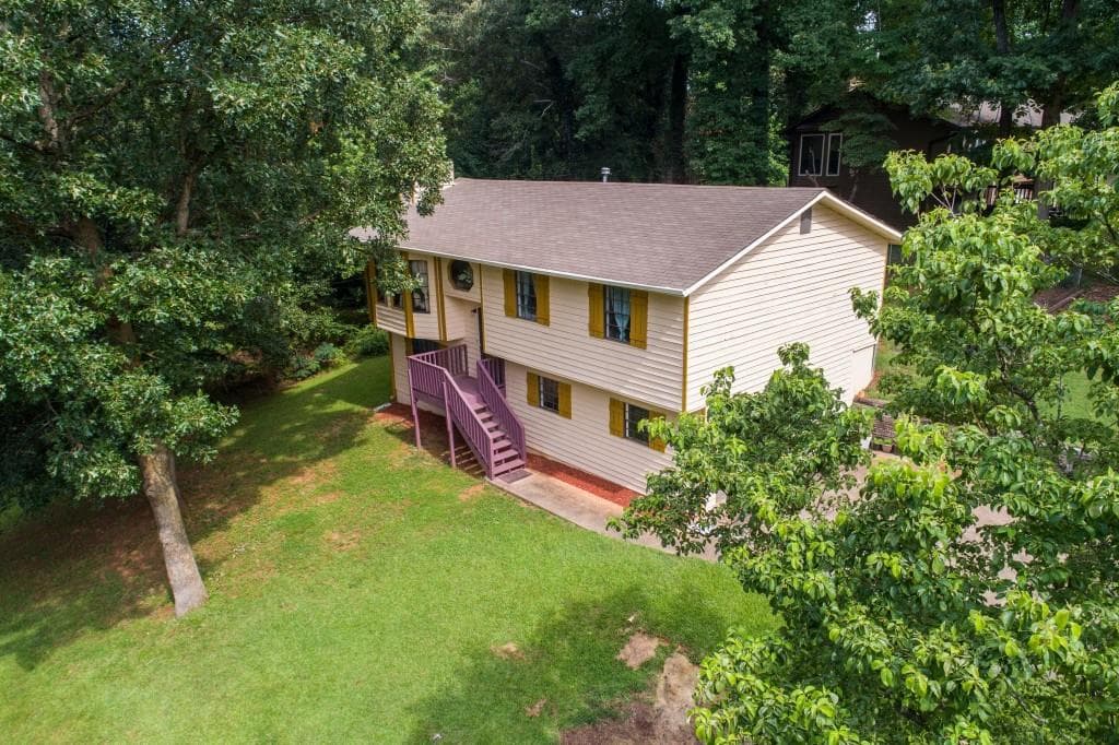 1822 Jarret Drive, Lawrenceville, GA 30043 — most recent listing photo