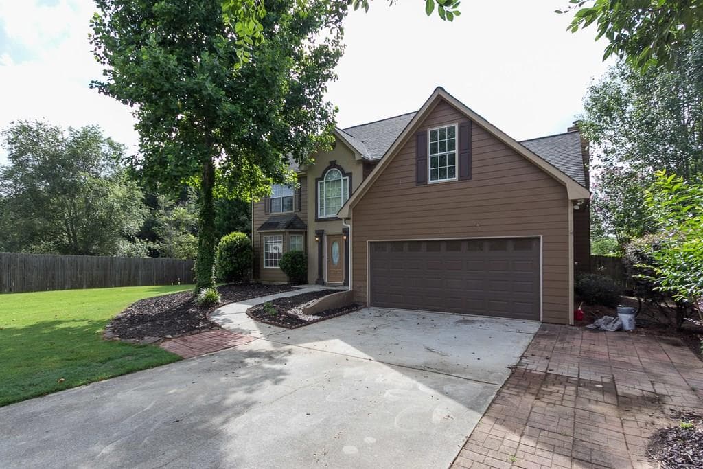 2421 Emerald Drive, Loganville, GA 30052 — most recent listing photo