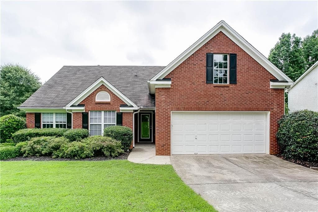 3 bedroom, 1,783 sq ft single family residence sold at 8070 Garden Oak Court, Cumming, GA 30041