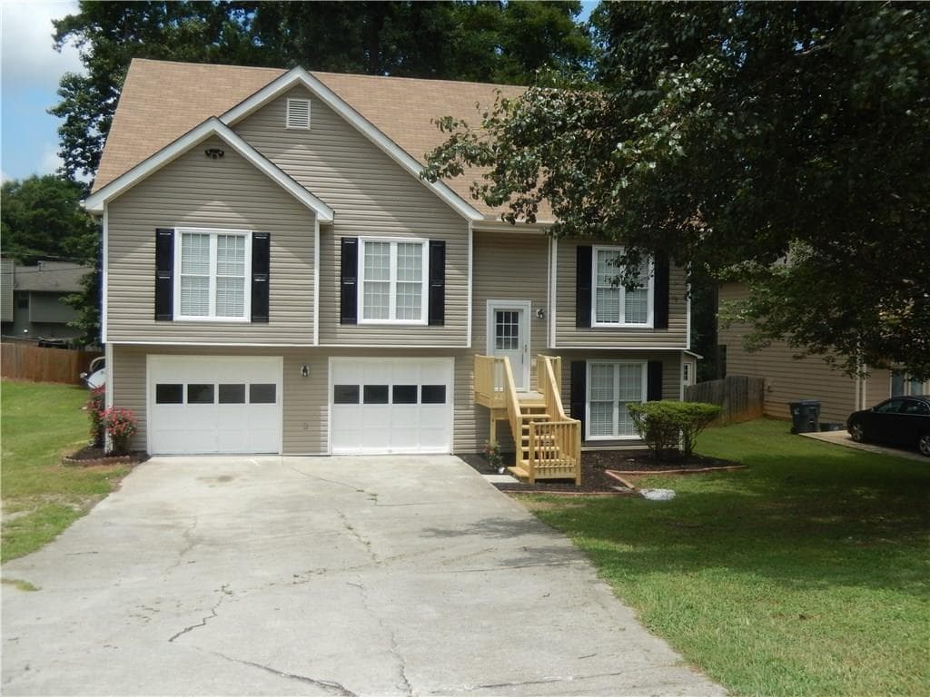 622 Granite Lane, Loganville, GA 30052 — most recent listing photo
