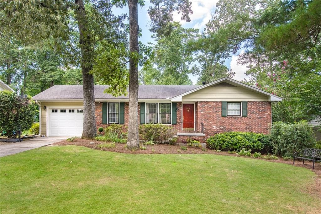 3 bedroom, 1,265 sq ft single family residence sold at 3212 Lindmoor Drive, Decatur, GA 30033