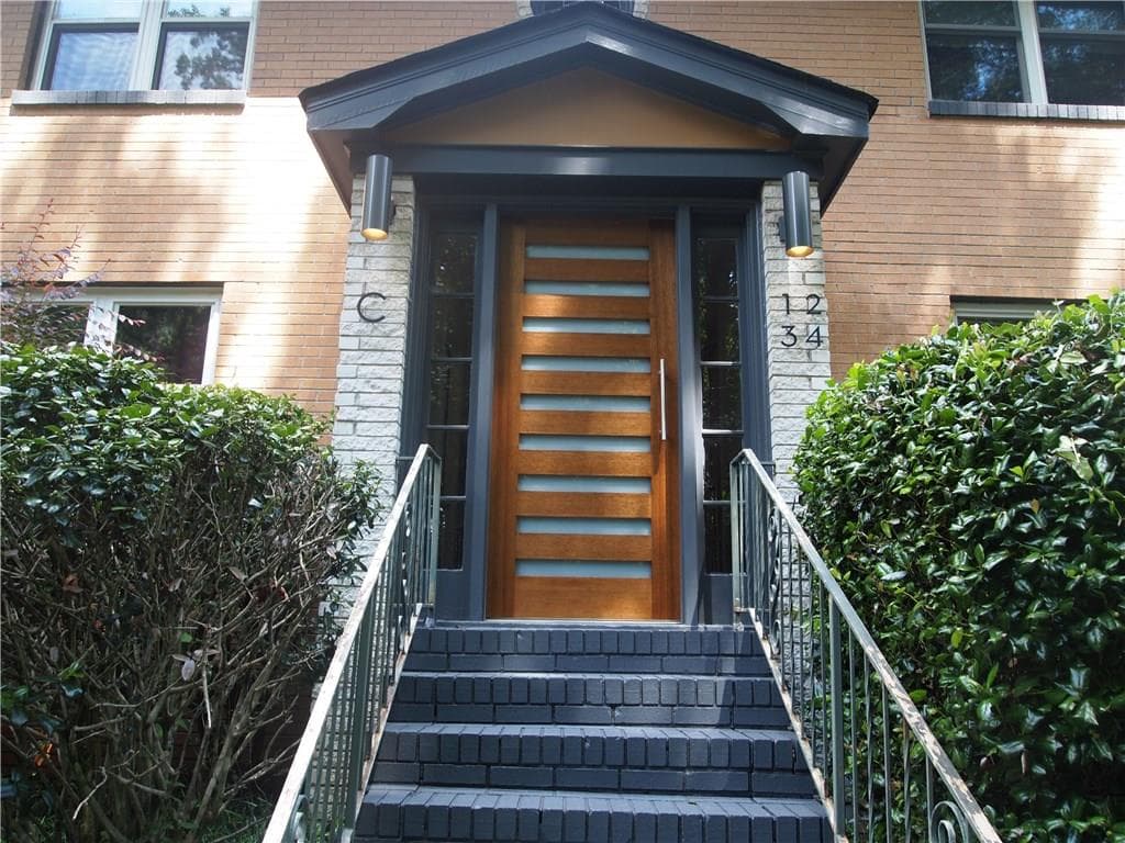 2 bedroom, 1,014 sq ft condominium sold at 1010 Scott Boulevard C2, Decatur, GA 30030