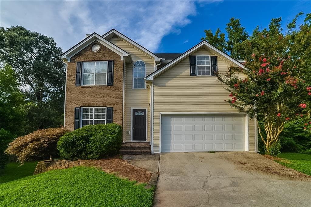 4 bedroom, 2,345 sq ft single family residence sold at 170 Adams Lake Court, Lawrenceville, GA 30046