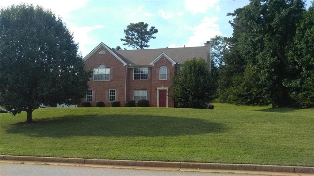 4745 Mitchells Ridge Drive, Ellenwood, GA 30294 — most recent listing photo