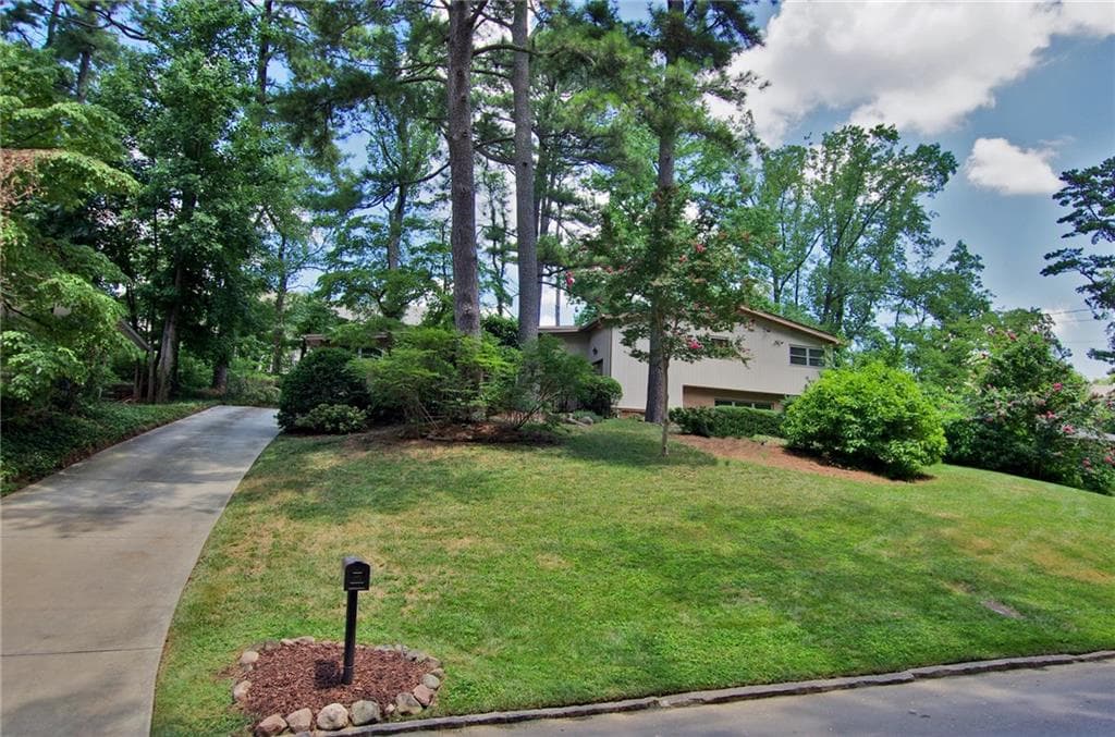 3 bedroom, 2,993 sq ft single family residence sold at 1786 N Holly Lane, Atlanta, GA 30329