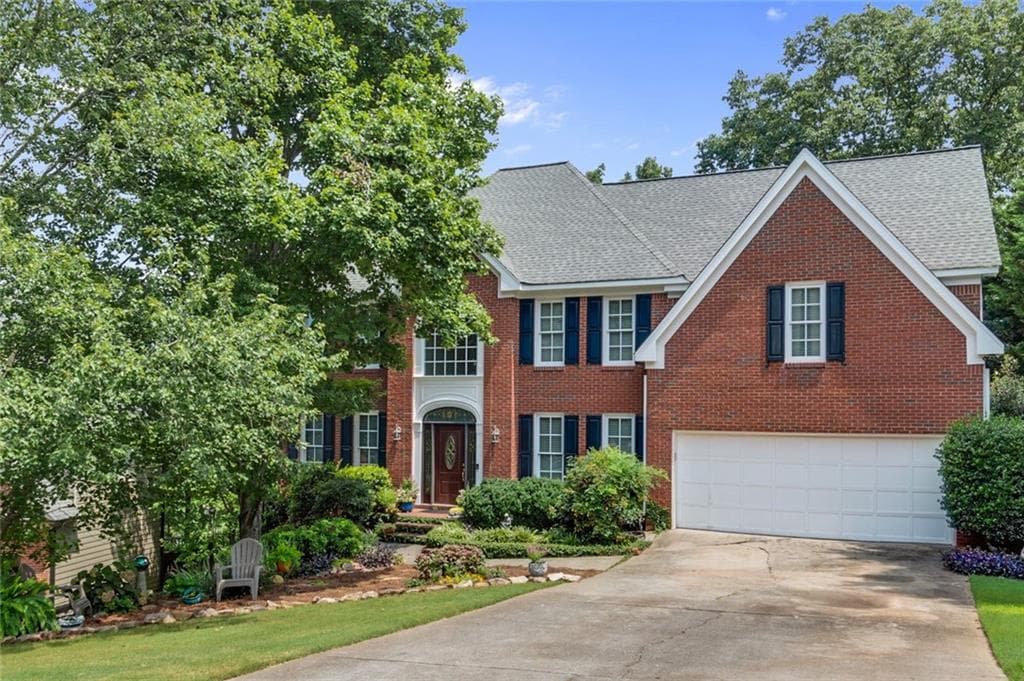 5 bedroom, 4,208 sq ft single family residence sold at 4835 Aldbury Lane, Suwanee, GA 30024