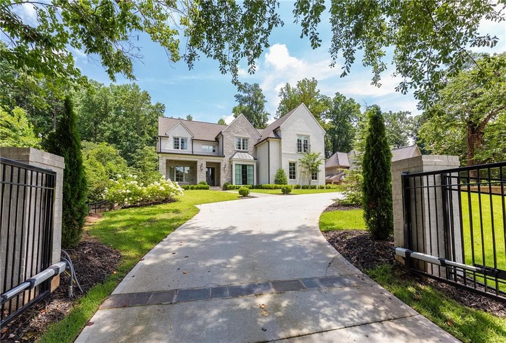 6 bedroom, 7,900 sq ft single family residence sold at 5217 Lake Forrest Drive, Atlanta, GA 30342