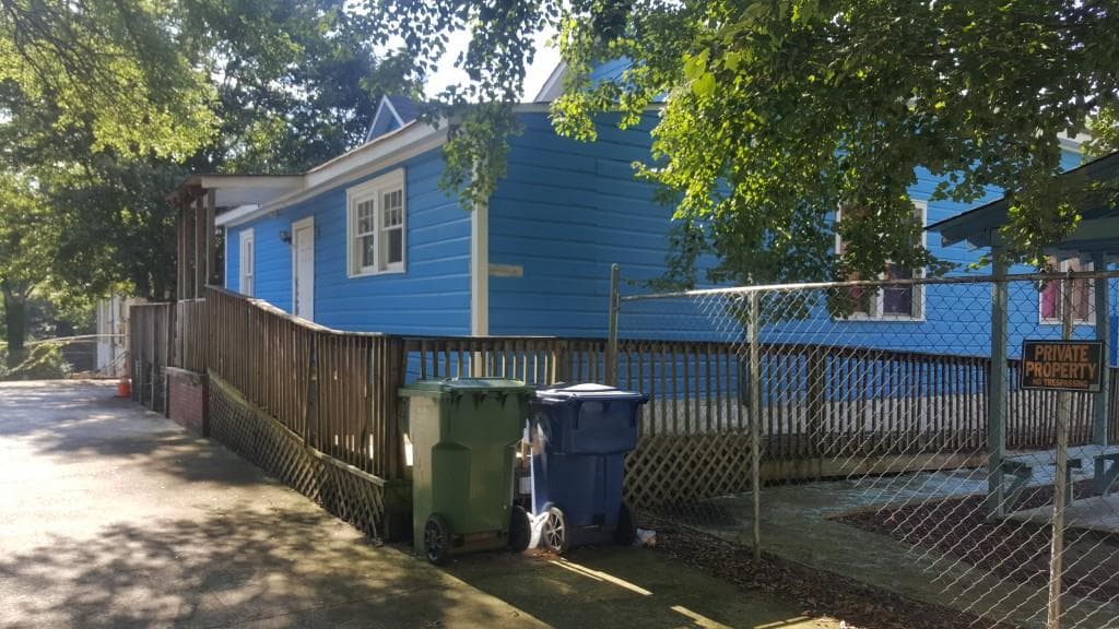 3 bedroom, 2,095 sq ft single family residence sold at 1629 Beecher Street, Atlanta, GA 30310