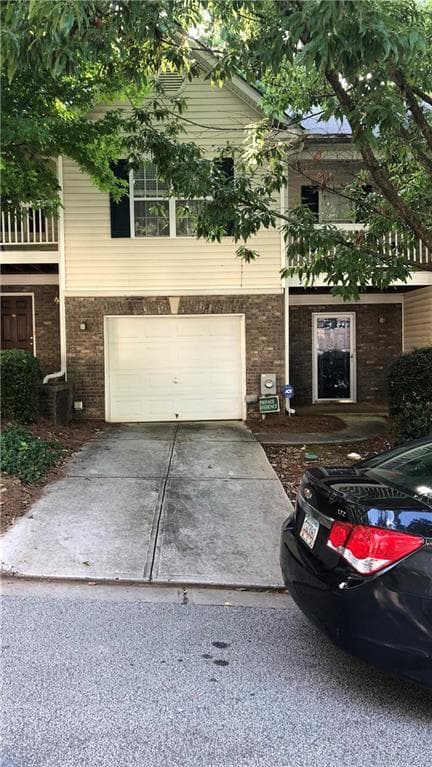 3 bedroom, 1,620 sq ft townhouse sold at 1825 Broadway Street, Decatur, GA 30035