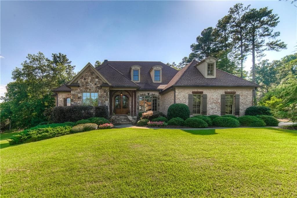 8505 Woodland Brooke Trail, Cumming, GA 30028 — most recent listing photo