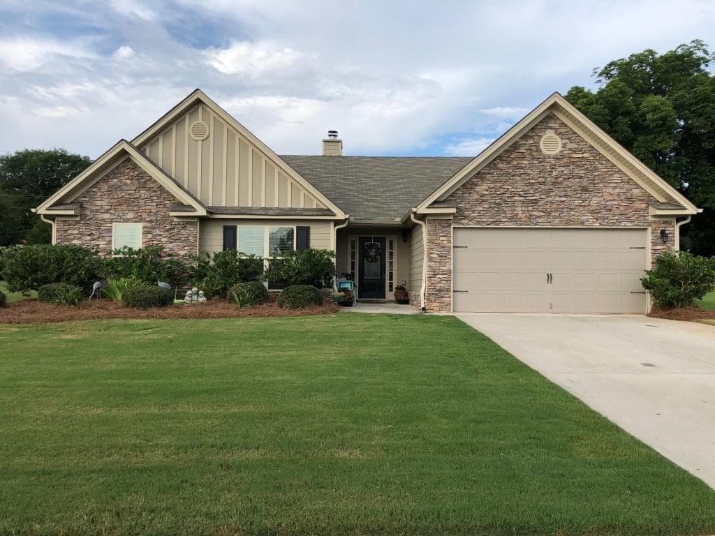 216 Arrowhead Trail, Jefferson, GA 30549 — most recent listing photo
