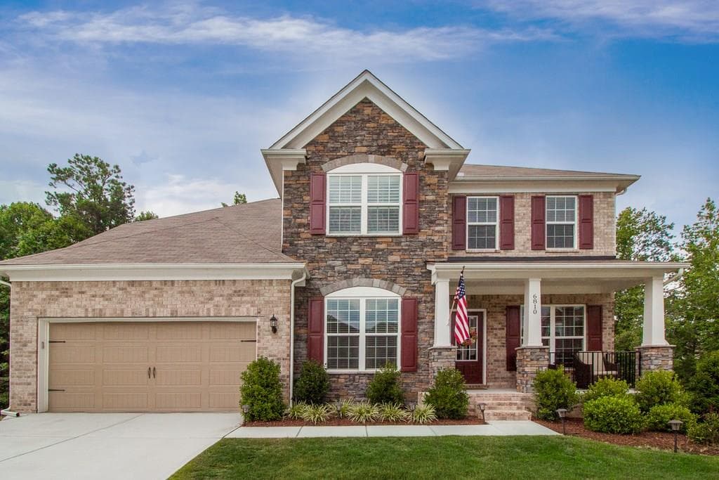 5 bedroom, 3,485 sq ft single family residence sold at 6810 Ashford Manor Way, Cumming, GA 30040