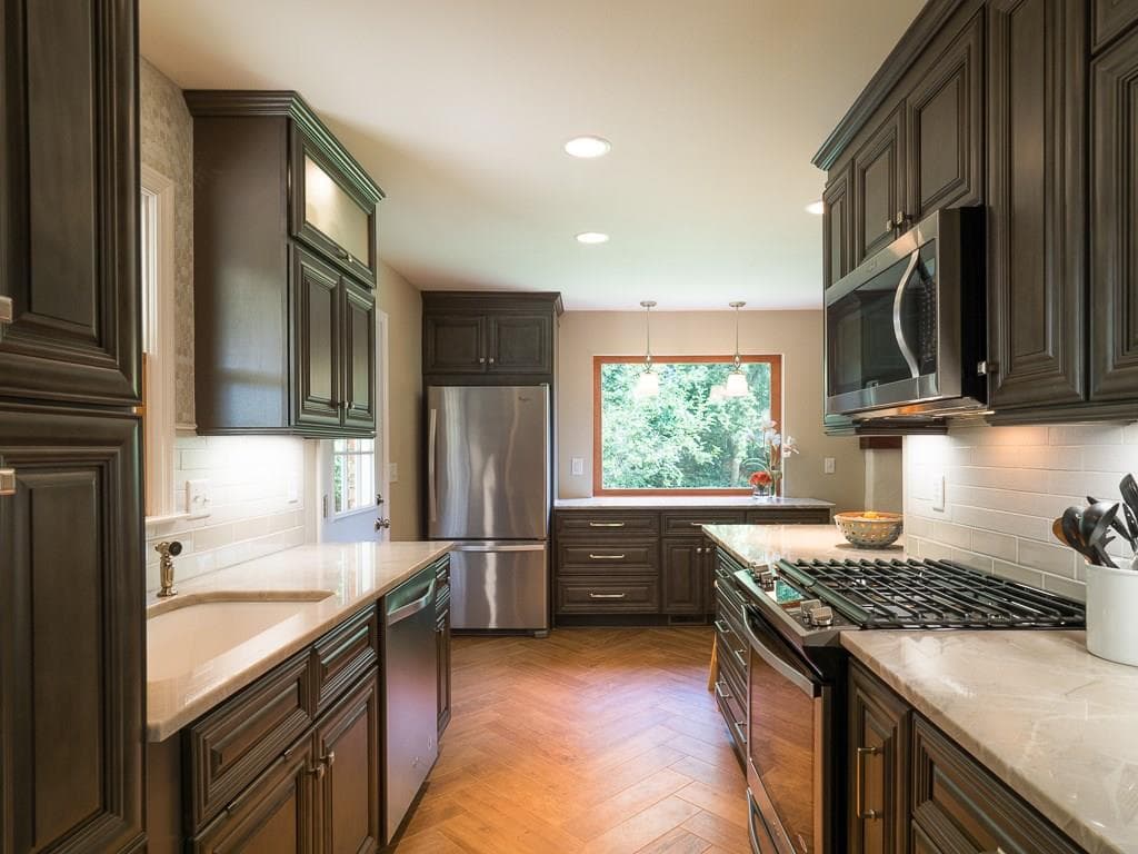 950 Grimes Bridge Road, Roswell, GA 30075 — most recent listing photo