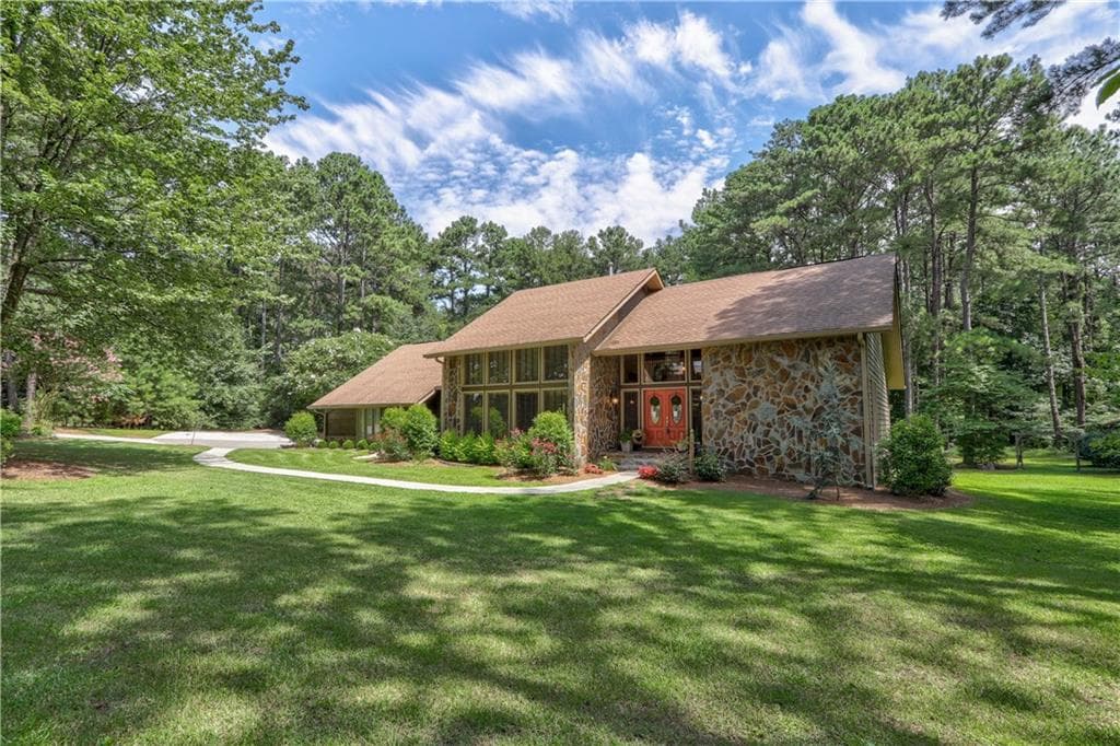 1244 Dogwood Road, Snellville, GA 30078 — most recent listing photo