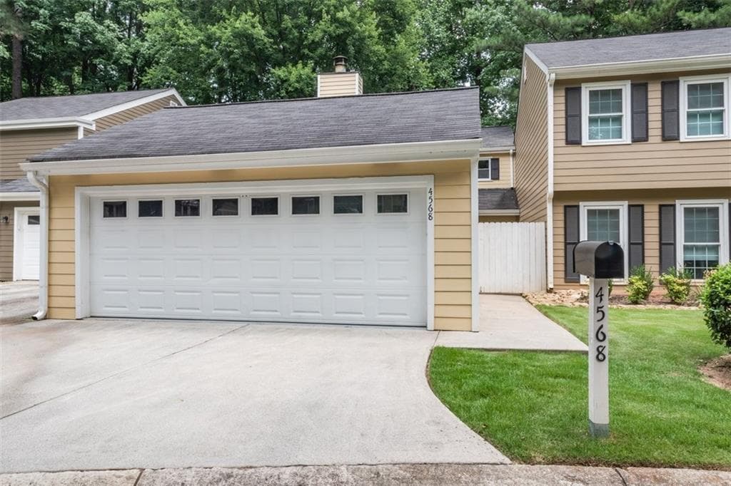 4568 Village Oaks Drive, Dunwoody, GA 30338 — most recent listing photo