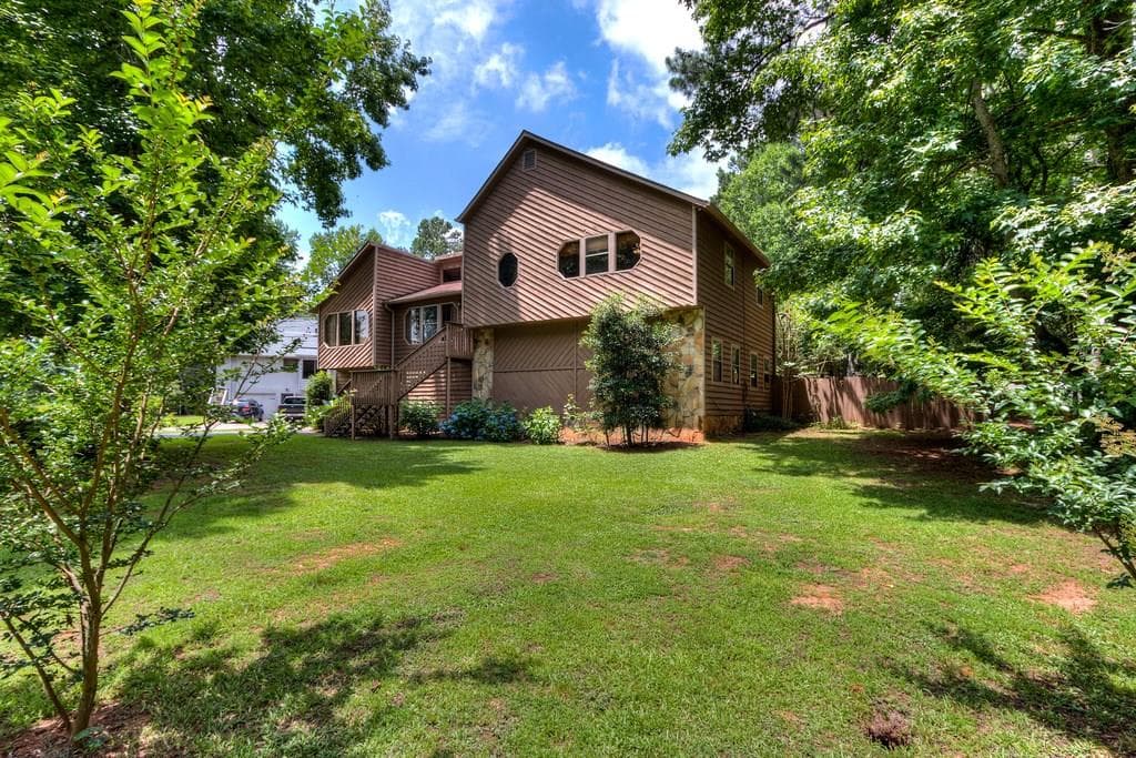 4 bedroom, 2,322 sq ft single family residence sold at 4027 Ayers Drive Drive, Kennesaw, GA 30144 — photo 1 of 1